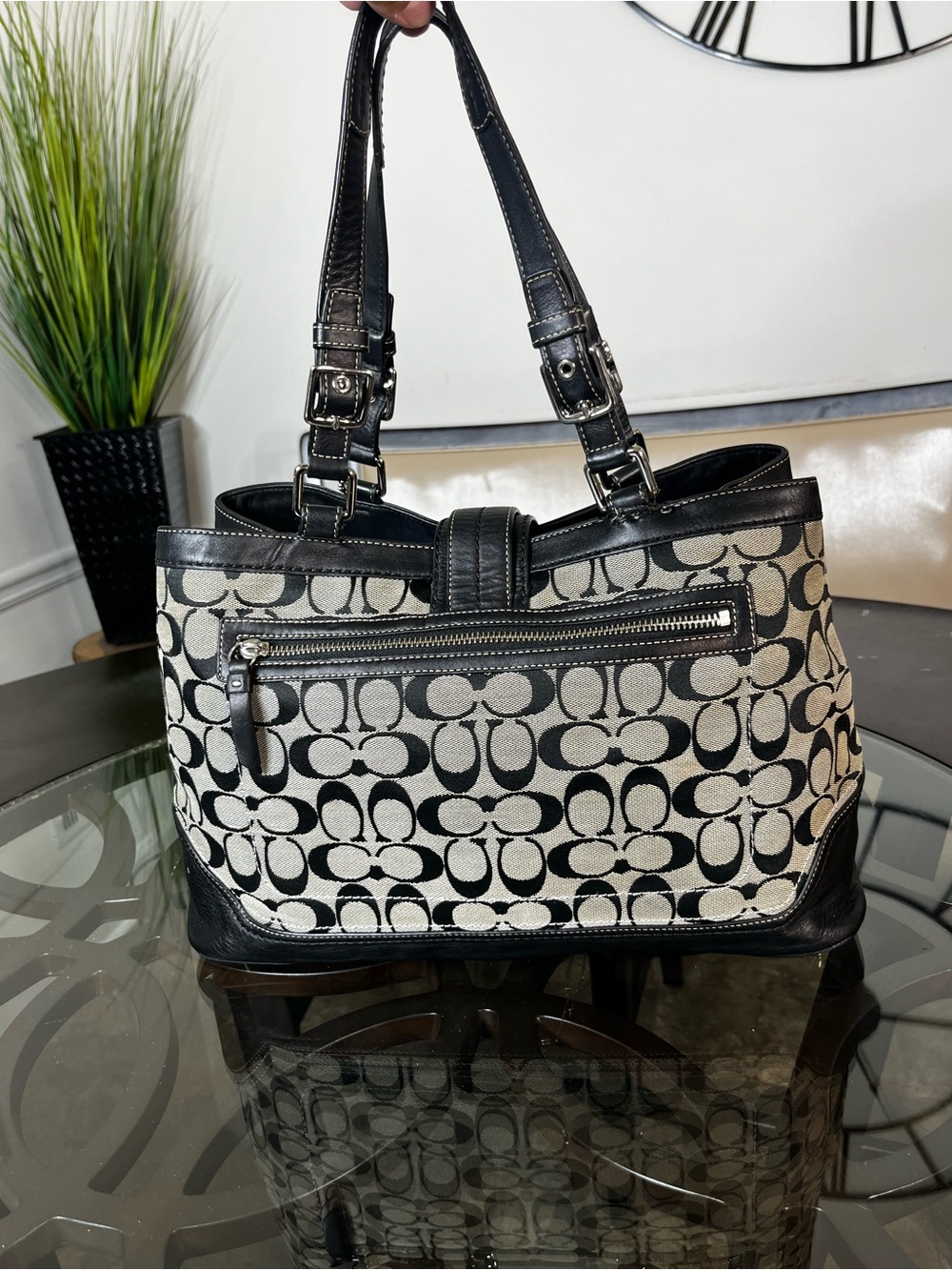 Coach Authentic Hampton F12643 Brown/Black Trim Signature Satchel - Picture 3 of 9